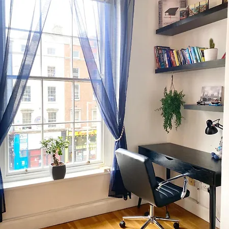 Beautiful In Temple Bar *